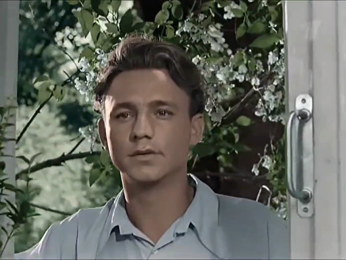 Кадр из фильма «Весна на заречной улице»