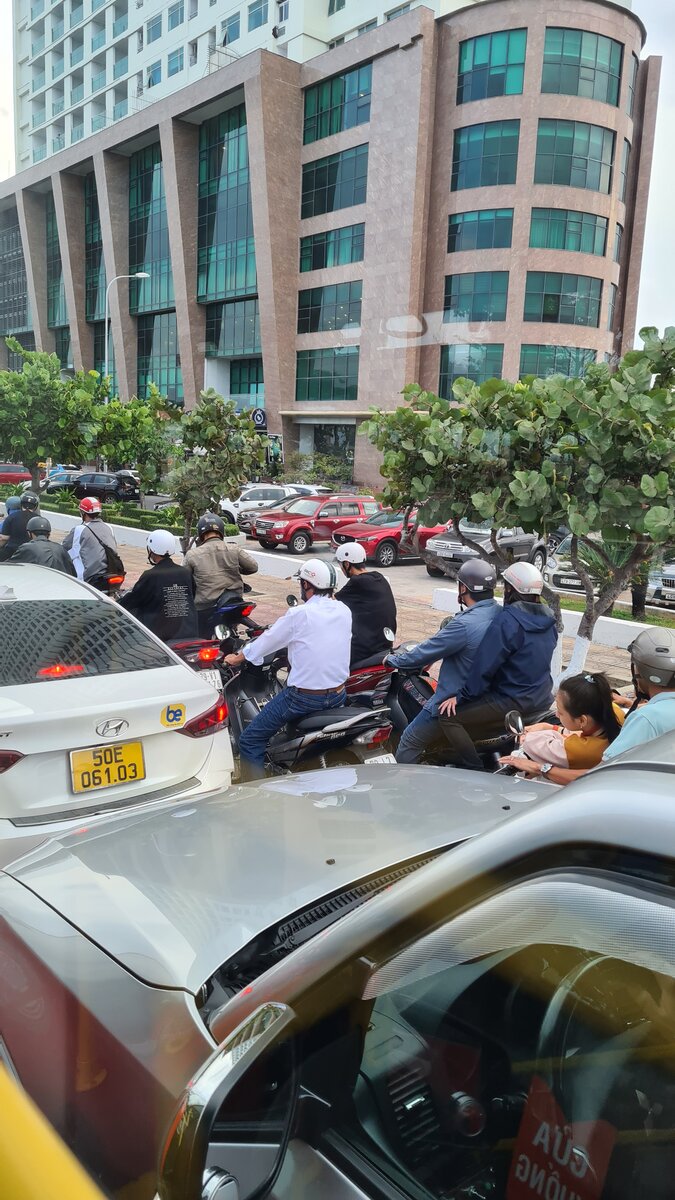 Пробка в Нячанге