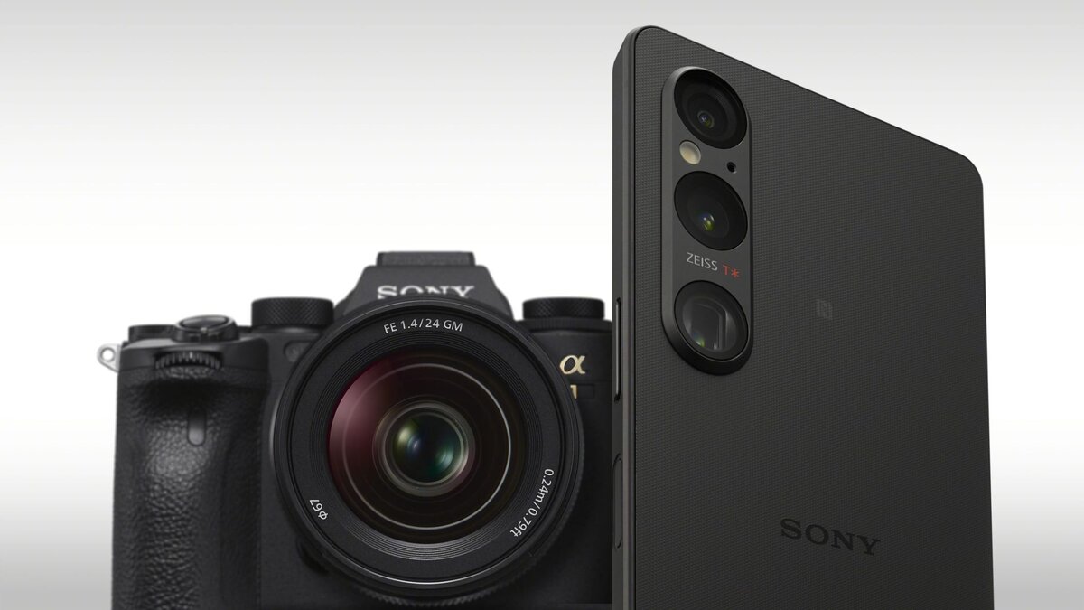 Камера Sony Alpha и смартфон Sony Xperia 1 V