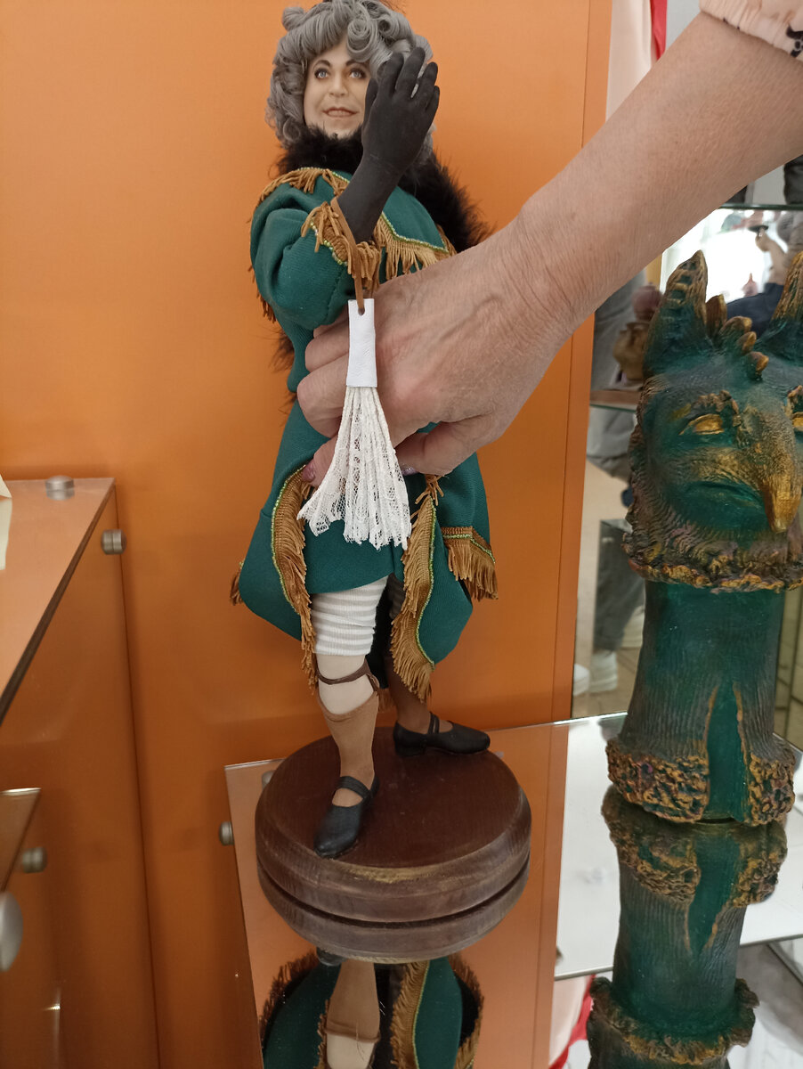 Листай вправо, чтобы посмотреть остальные фотографии