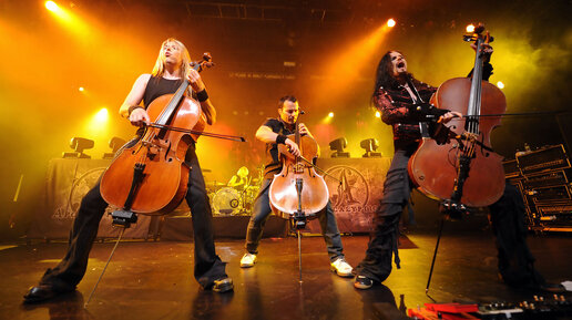 APOCALYPTICA plays METALLICA - Nothing Else Matters | Live in Argentina | 30.04.2023