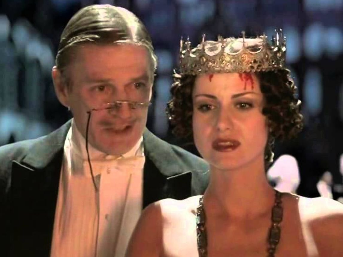 «Ах королева...вопросы крови самые сложные вопросы в мире»