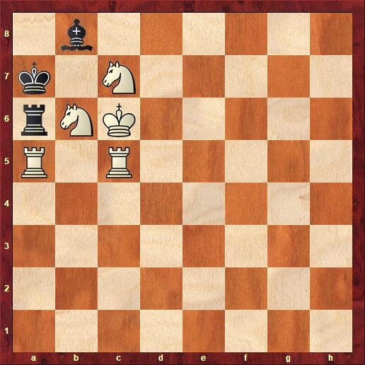 Ход черных.