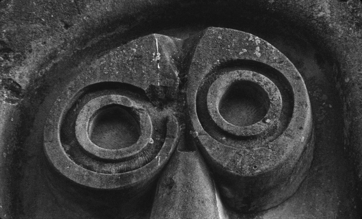 Кадр из фильма Last and First Men (Zik Zak Filmworks, Zik Zak Kvikmyndir. Показ в России: A-One Films)