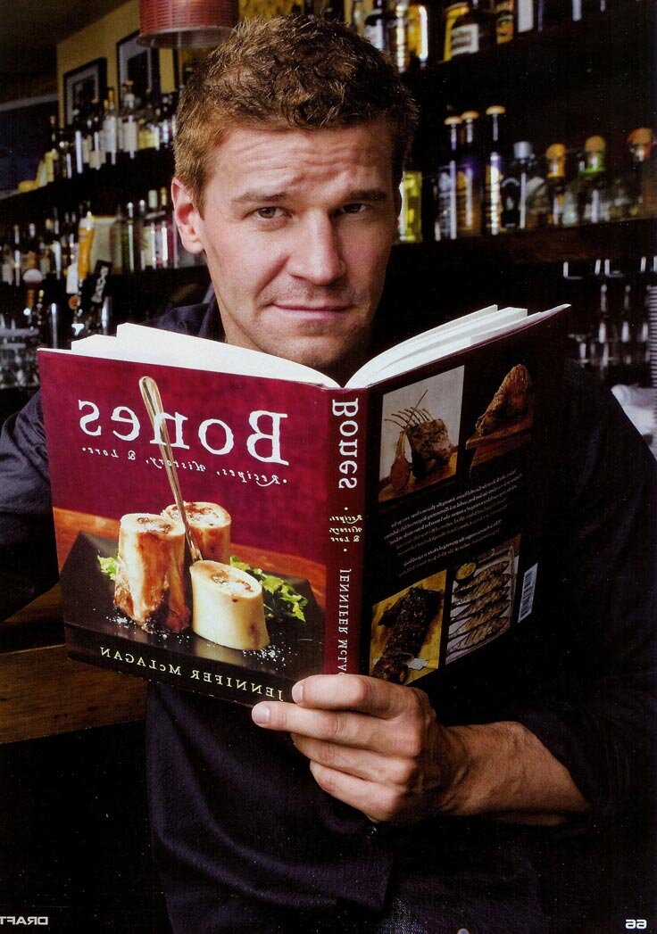 Фото взято здесь: http://www.whedon.info/David-Boreanaz-Draft-Magazine.html?id_document=96704#documents_portfolio