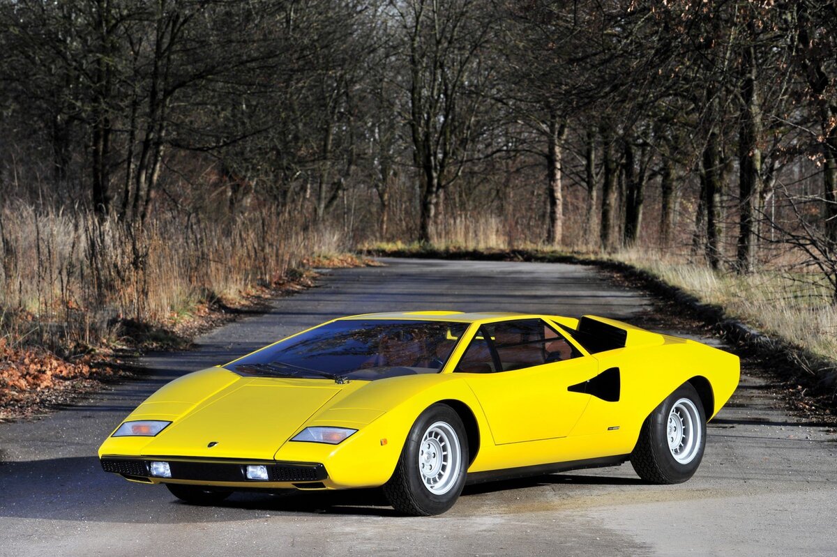 В 1974 году Miura передала эстафету Countach