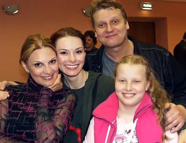 Ирина Лачина с семьёй