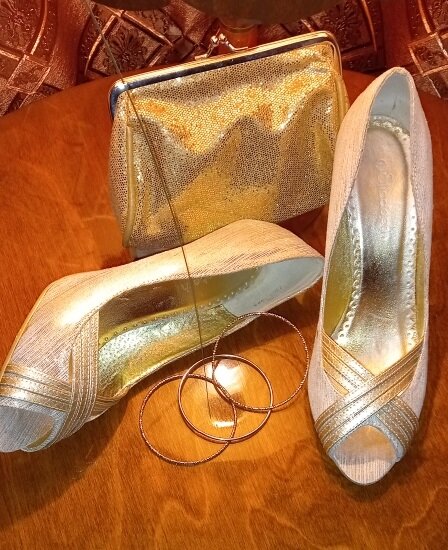 парчовые черевички!