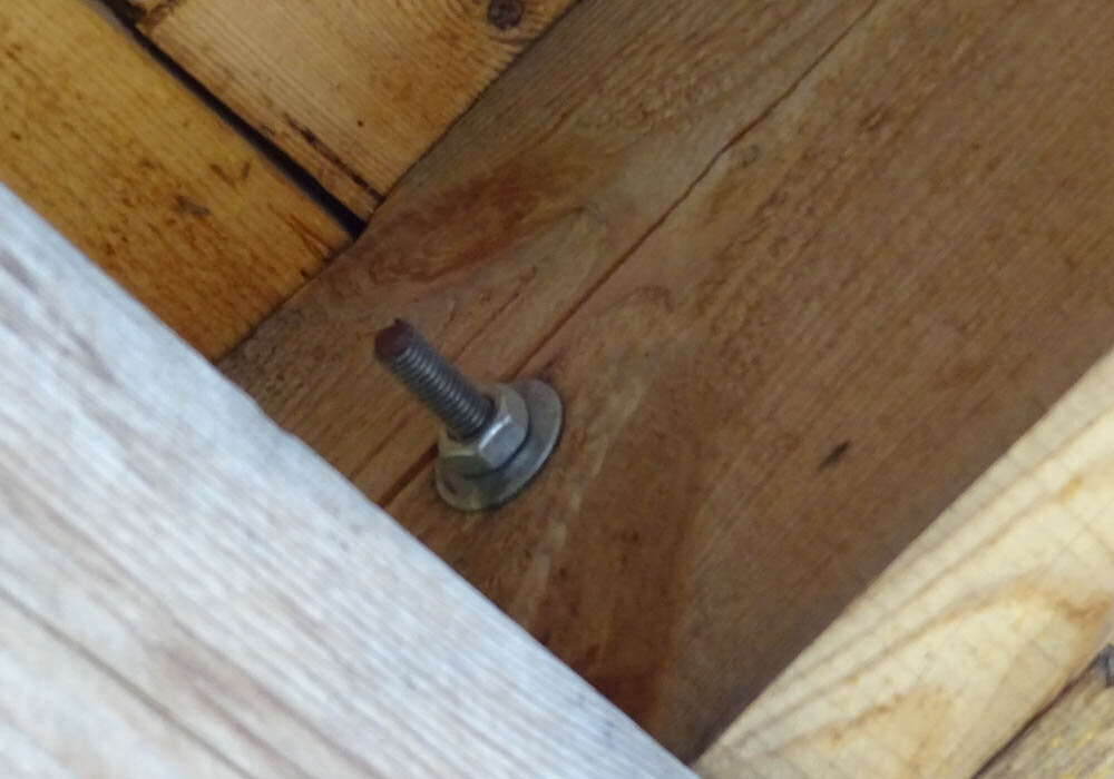 Крыша должна сгибаться. Зачем я сделал на крыше шарнир и как это ...