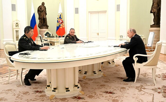 Фото: сайт президента России. Владимир Путин принял министра обороны КНР Ли Шанфу