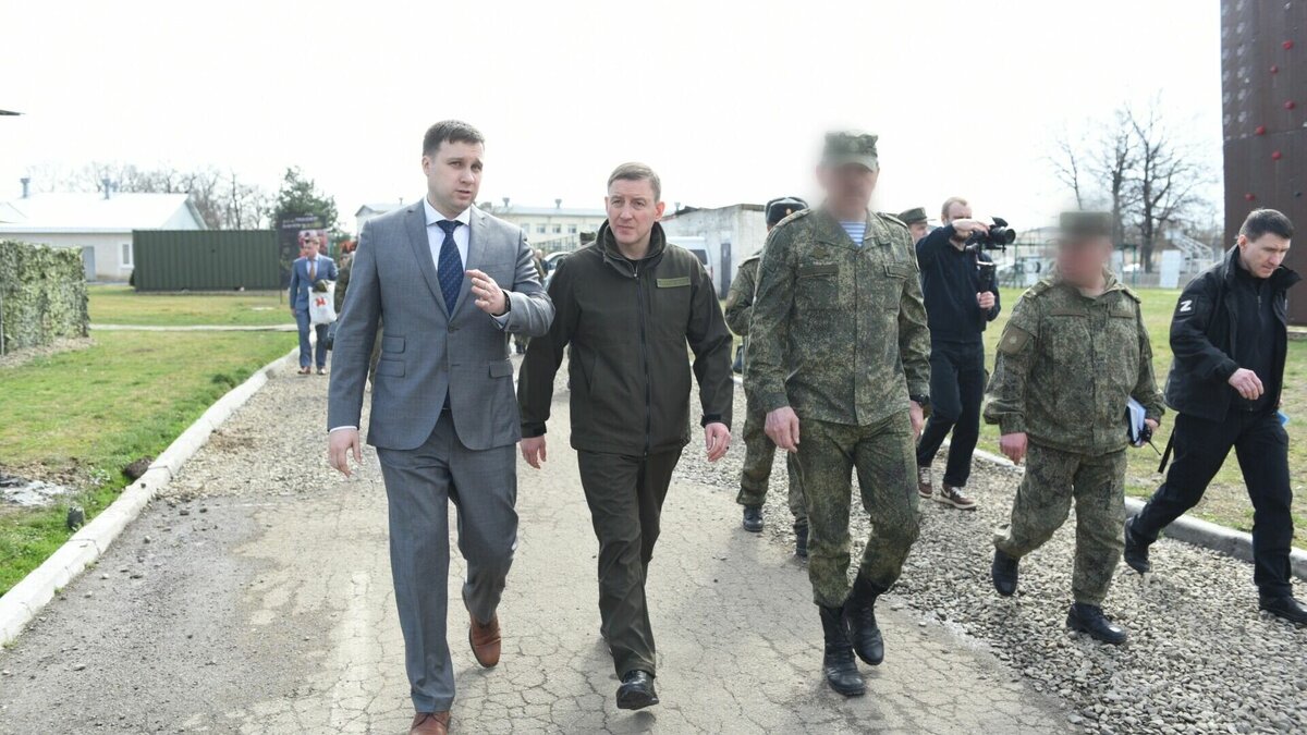     Рабочая группа по вопросам СВО представила несколько законов, которые были приняты Госдумой РФ. Эти законы вводят новые механизмы и устанавливают права на получение льгот для участников СВО и их семей.