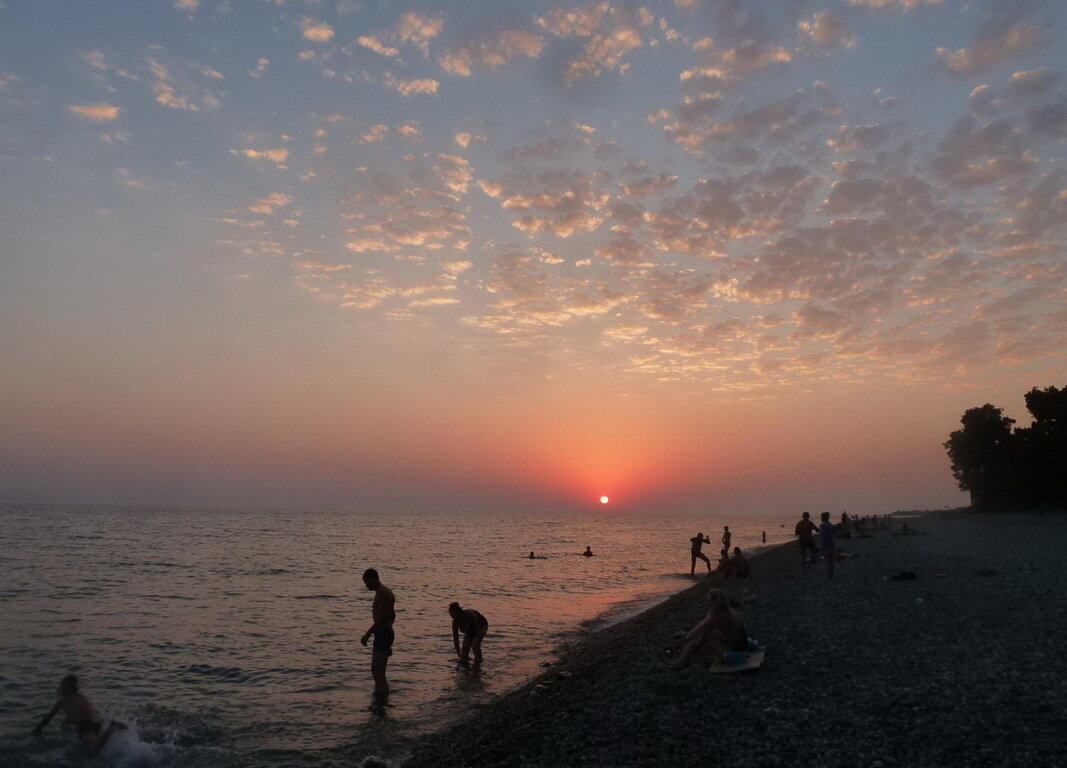 Фотогалерея Городского пляжа Пицунды