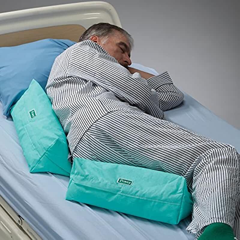 Почему спят после инсульта. Подушка для лежачих больных. Подушки и валики для лежачих больных. Валик для лежачих больных. Подушка для инсультных больных.