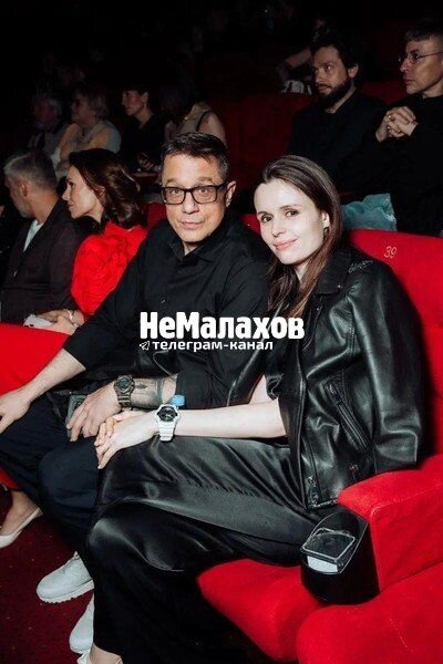 Алексей макаров жена полина фото