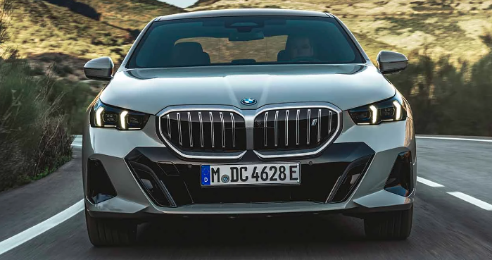 полностью электрический BMW 5 серии