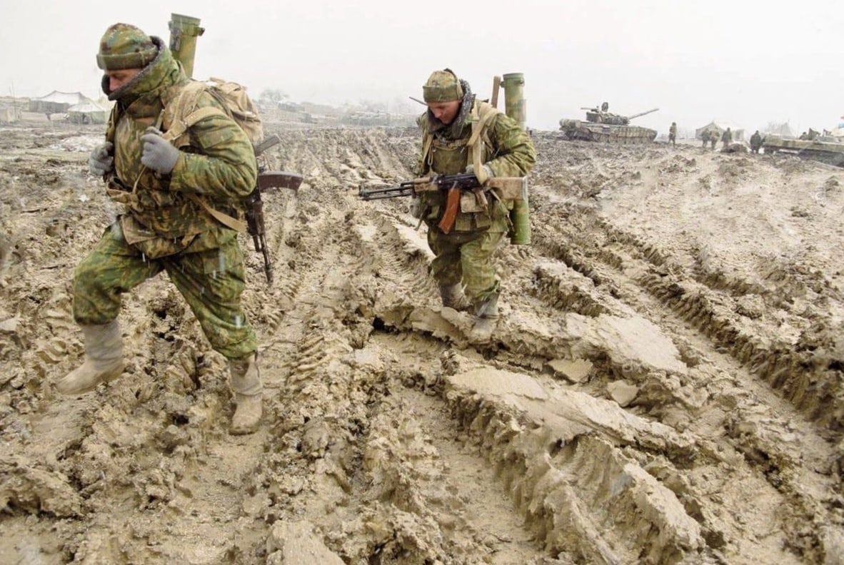 Боевые действия в чечне. Энгеной Чечня. Энгеной Чечня война. Контртеррористическая операция в Чечне 1999.