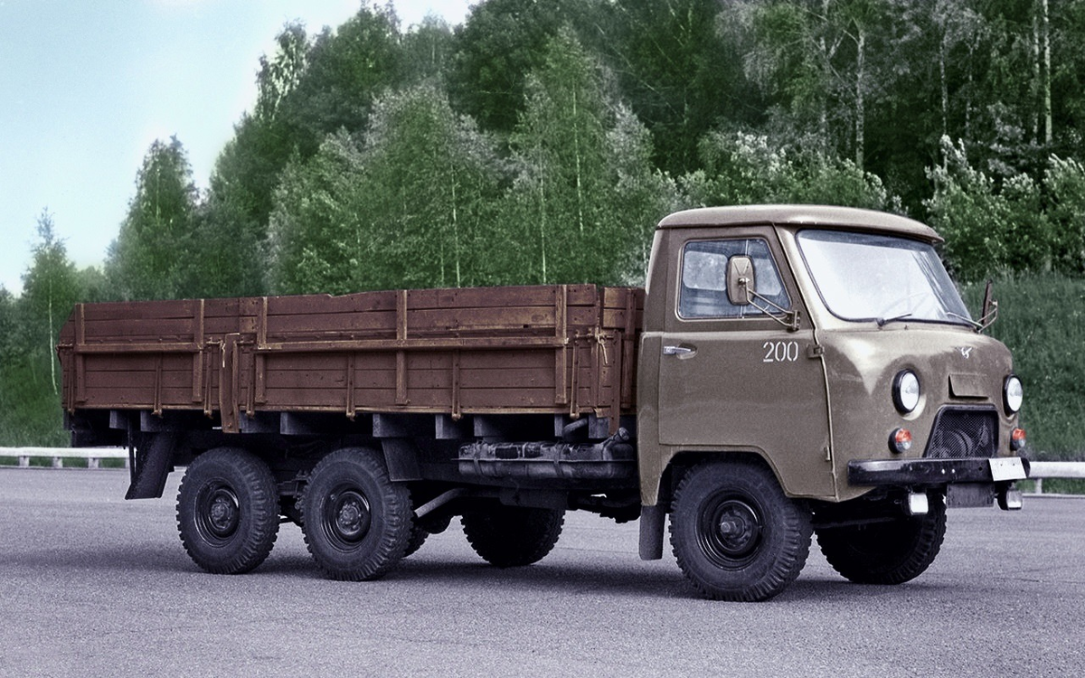 УАЗ 452дг. Трехосный УАЗ 452. УАЗ-452к трехосная Буханка. УАЗ 3303 трехосный.