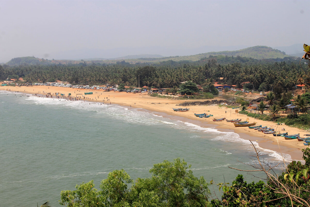 Вот бы полежать, позагорать