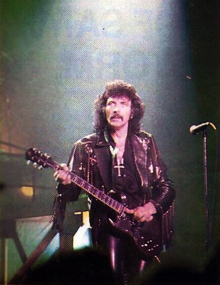 Тони Айомми