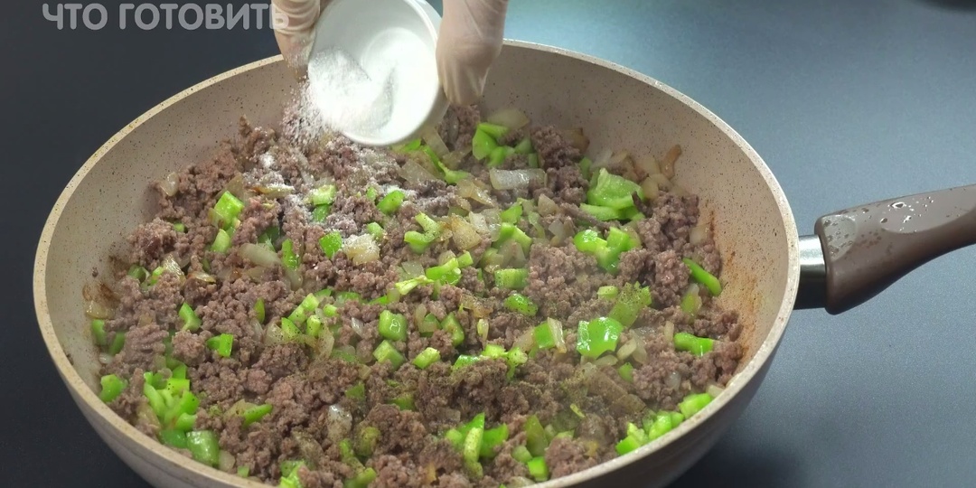 Вы когда-нибудь готовили плоские баклажаны? Я никогда не перестану готовить это блюдо