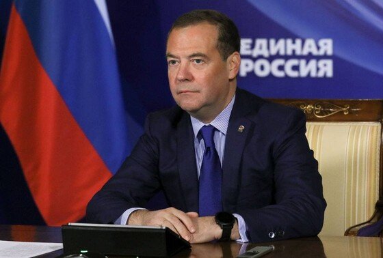    Дмитрий Медведев