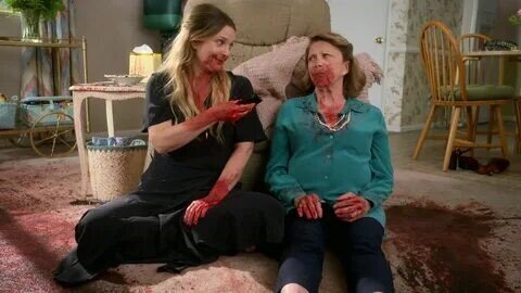 Кадры из сериала «Диета из Санта-Клариты»