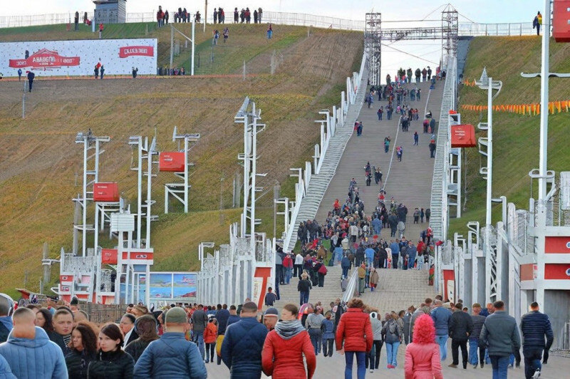 Листайте вправо, чтобы увидеть больше изображений