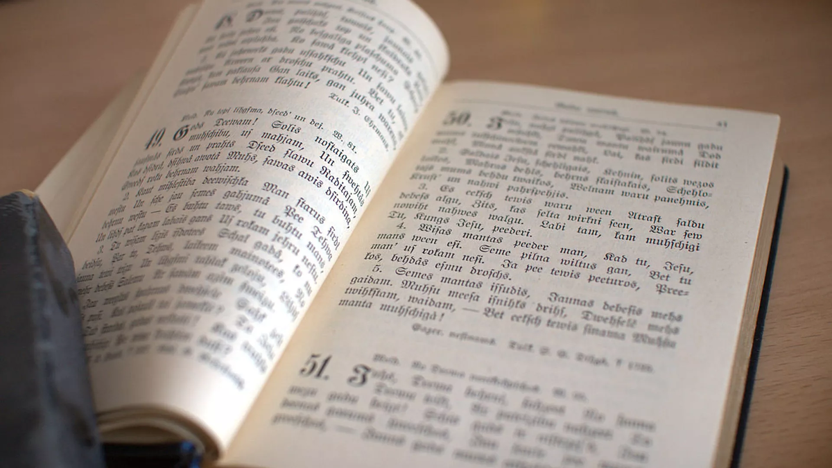 © Pudlic domain / Stas2k / Old latvian bible