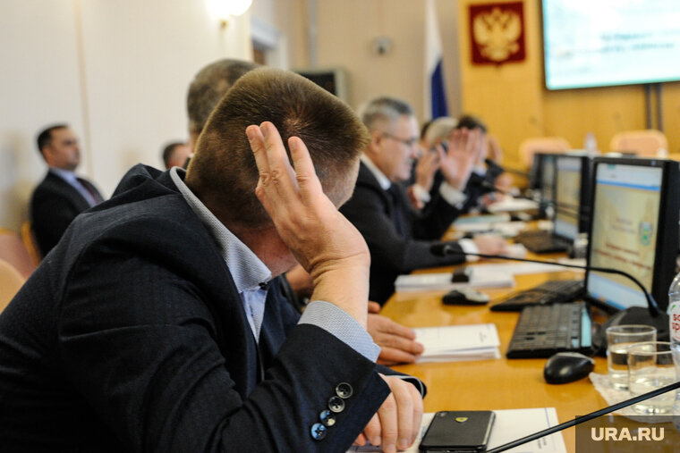    Депутаты решили объединить жителей