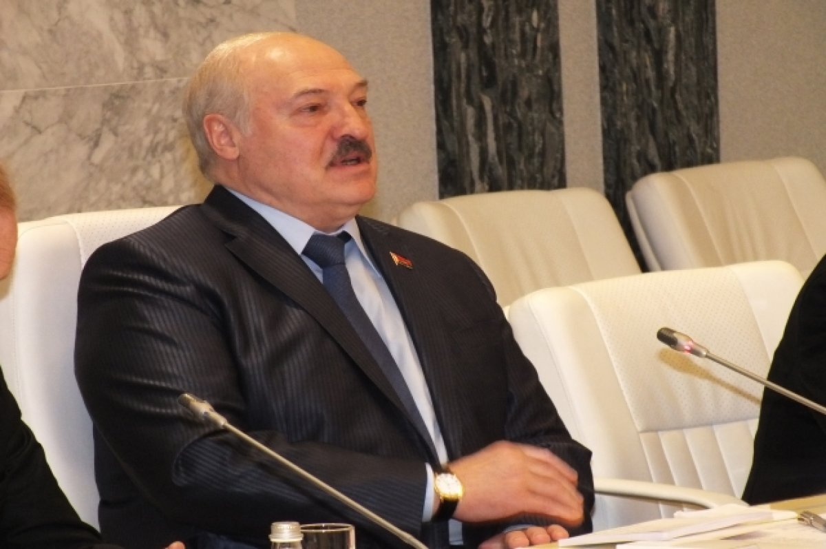    Лукашенко причислил себя и Путина к поколению «уходящих политиков»