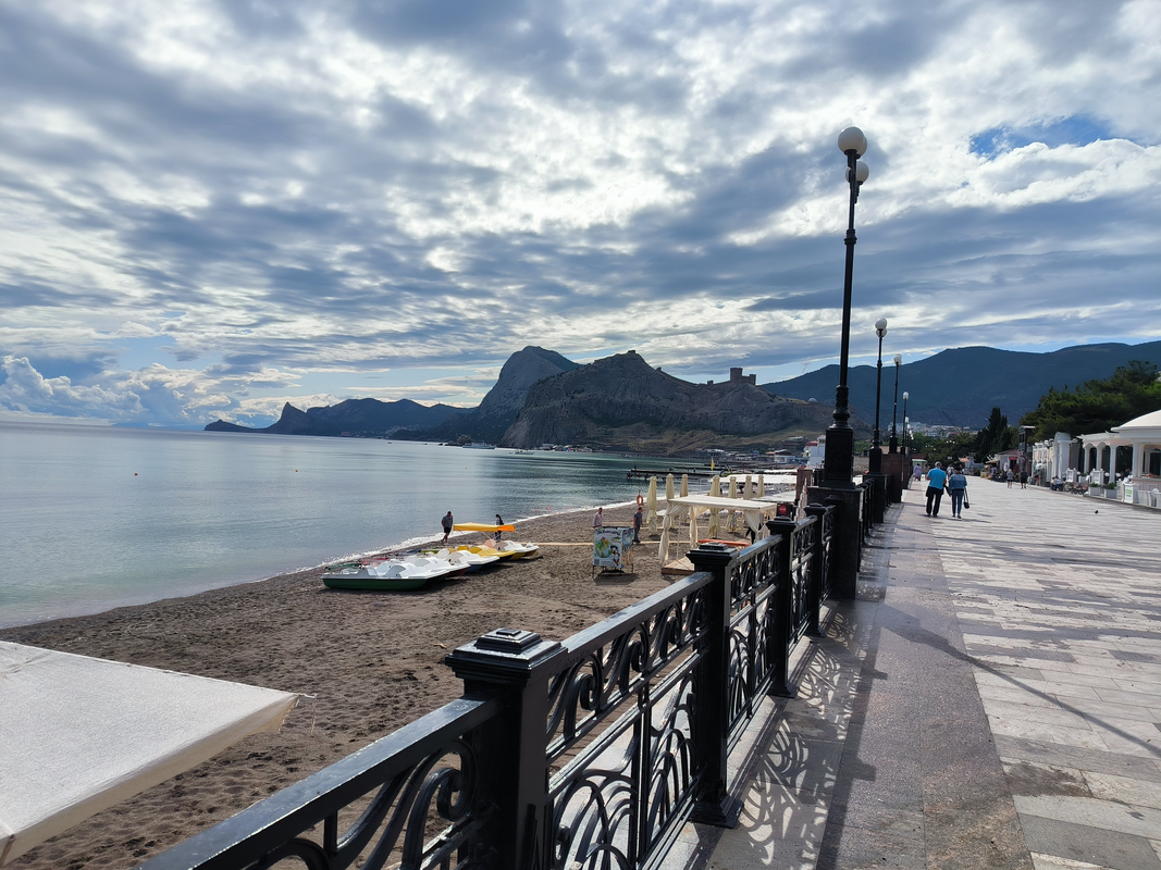 Судак. Набережная.