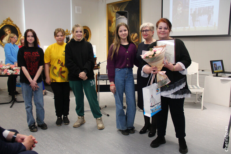    Церемония вручения премии Городского общественного совета прошла 21 апреля в Художественном музее.