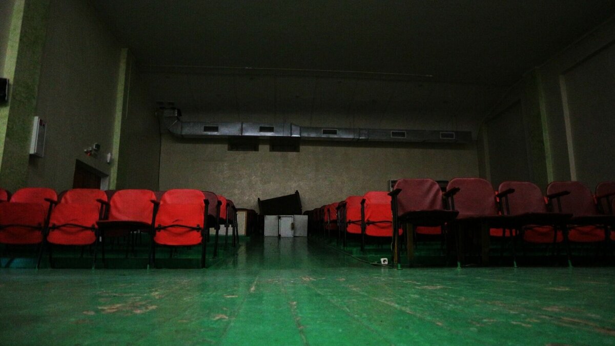     Жители Удмуртии хотят знать, когда в селе Старые Зятцы достроят Дом культуры.