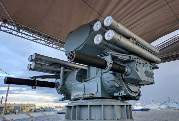 ЗРАК "Панцирь-М"