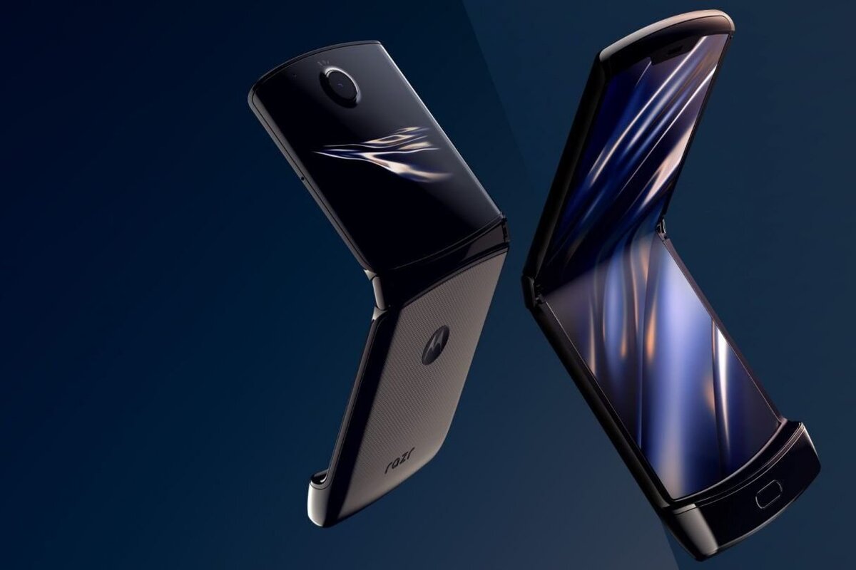 Самый современный телефон. Смартфон Motorola RAZR 5g. Motorola RAZR 2022.