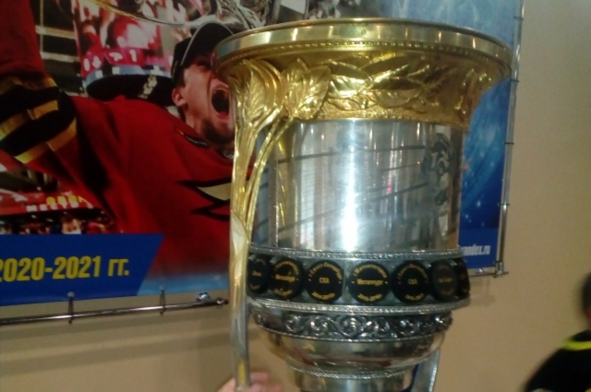    Пензенец Антон Слепышев в составе ЦСКА снова завоевал Кубок Гагарина
