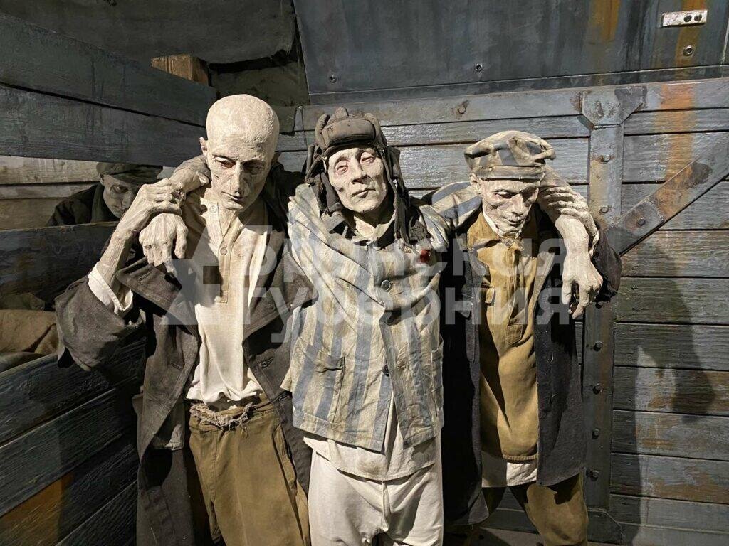 Листайте вправо, чтобы увидеть больше изображений