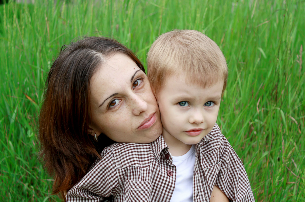 Почему нас так и не приняли в семью родственники мужа даже спустя 10 лет брака?