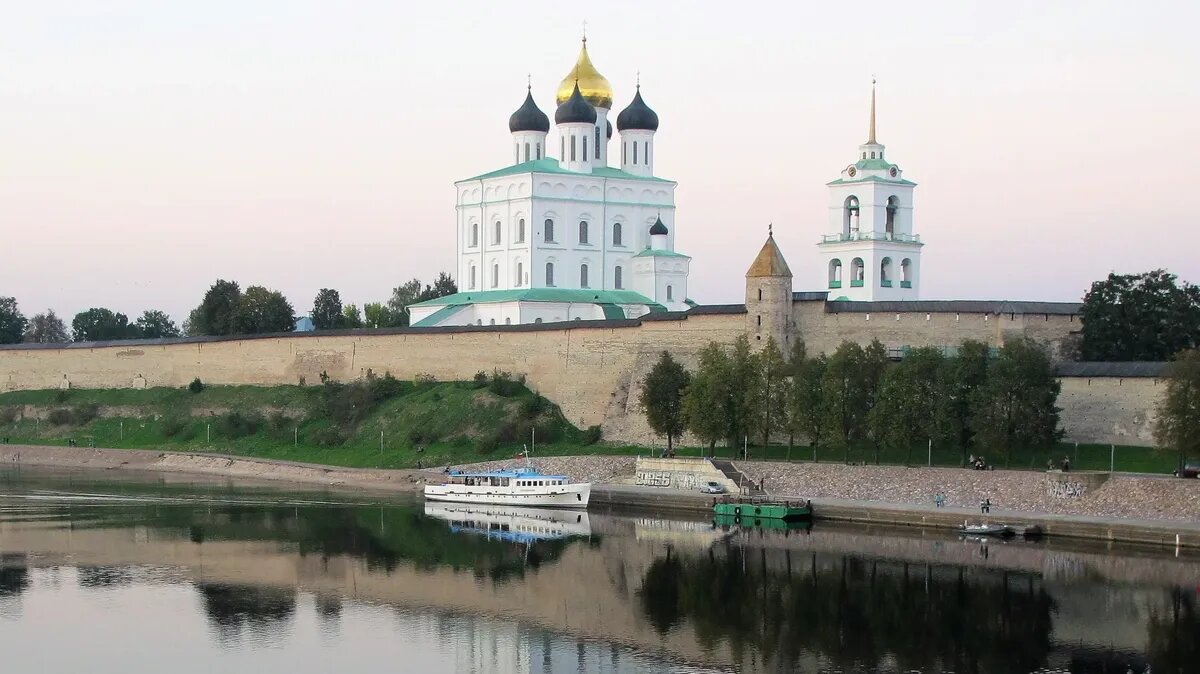 Троицу нередко называют Пятидесятницей. Фото: Pxfuel.com