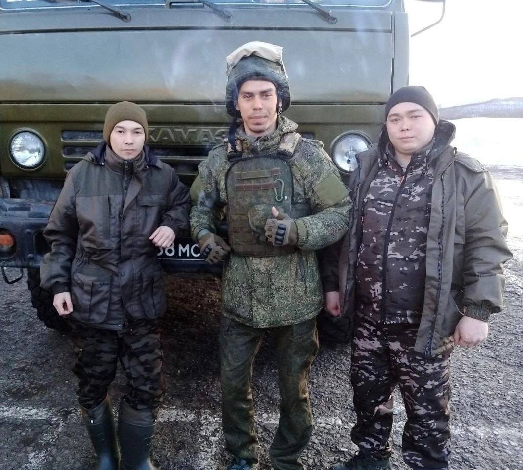    Три товарища детства, вместе отправившиеся на СВО, восхитили брянского губернатора НАО Юрия Бездудного avchernov
