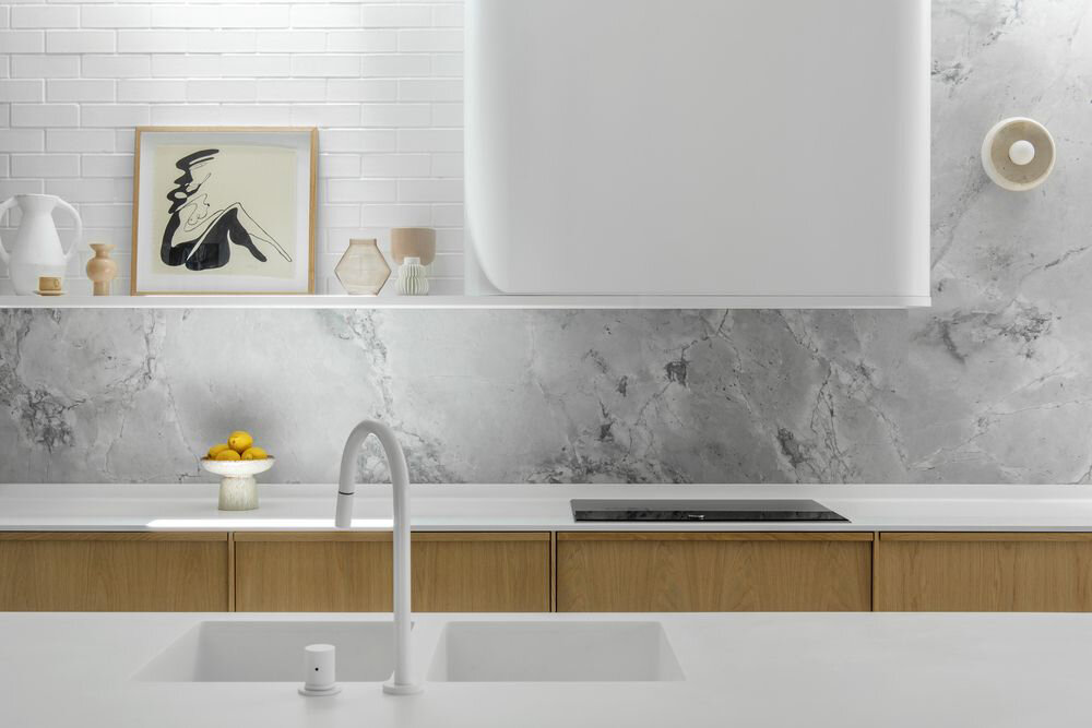 Столешница из акрила бренда Staron. Коллекция Solid. Арт. Bright White BW010