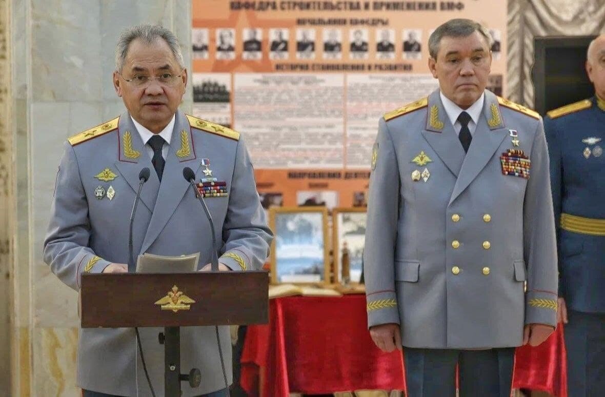 В защиту министра Обороны Сергея Кужугетовича Шойгу