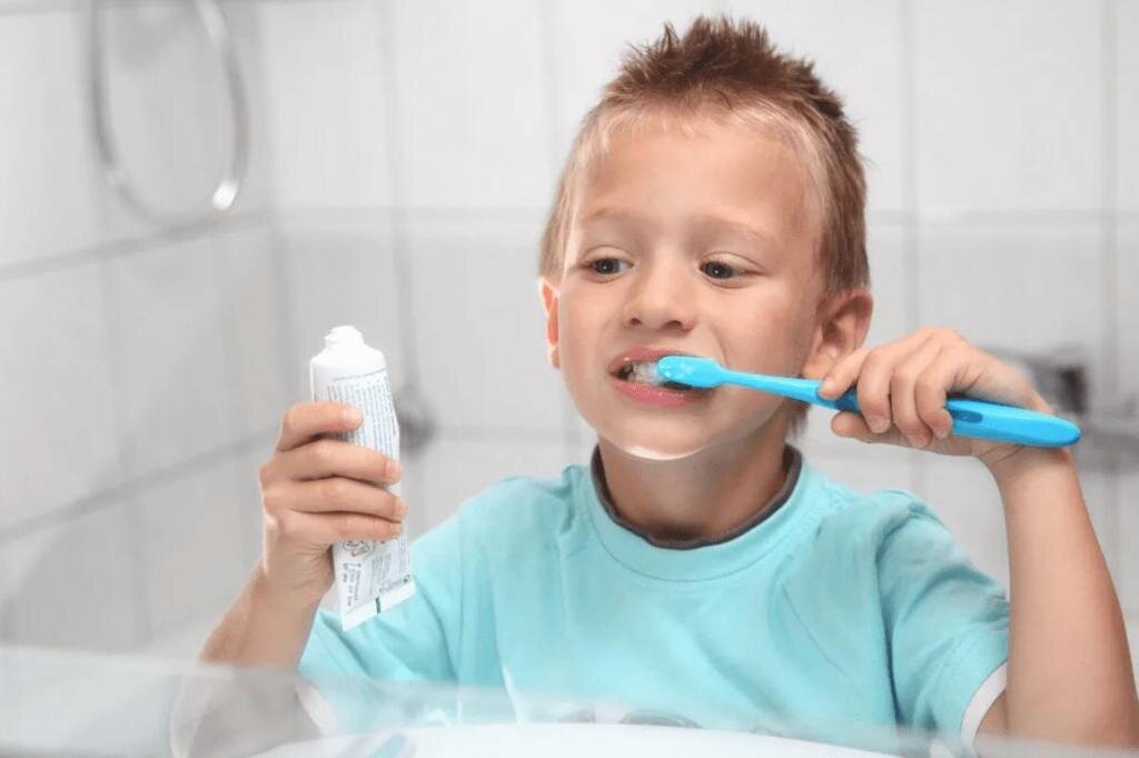 Как заботиться о молочных зубах у малыша