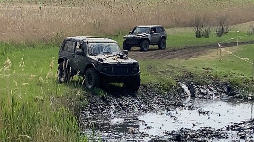 Прокладка между рулем и сиденьем фото