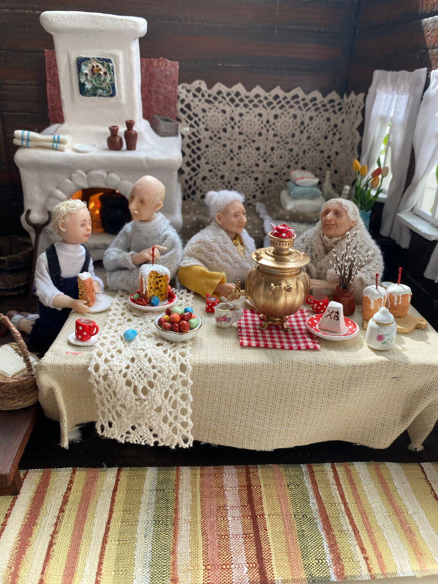 Иван Степанович , Зоя Фёдоровна и Степка в гостях у подруги Зои Веры Васильевны в деревне Опенкино. 