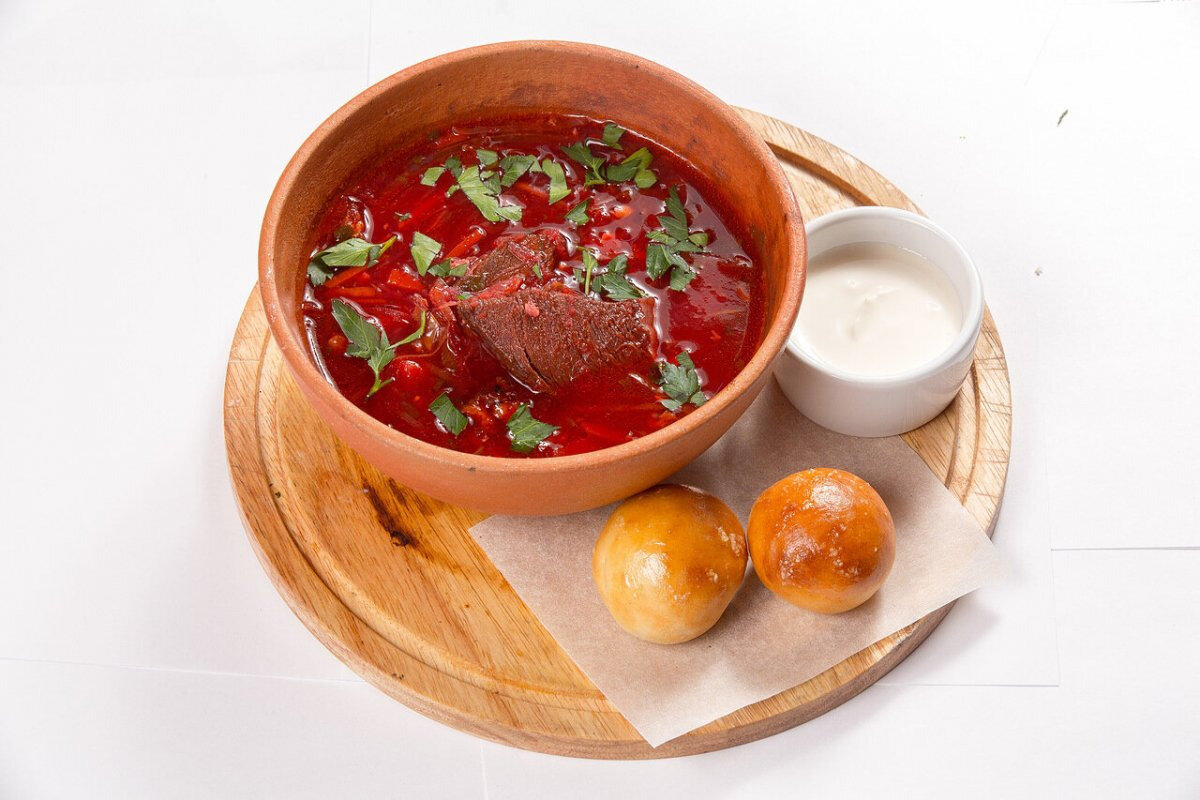 Он самый, с пампушками и сметанкой