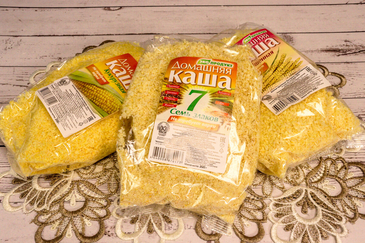 быстро растворимые  хлопья! разные вкусы кукурузные, семь злаков , кукурузная , пшенные и рисовые. Стоят копейки 