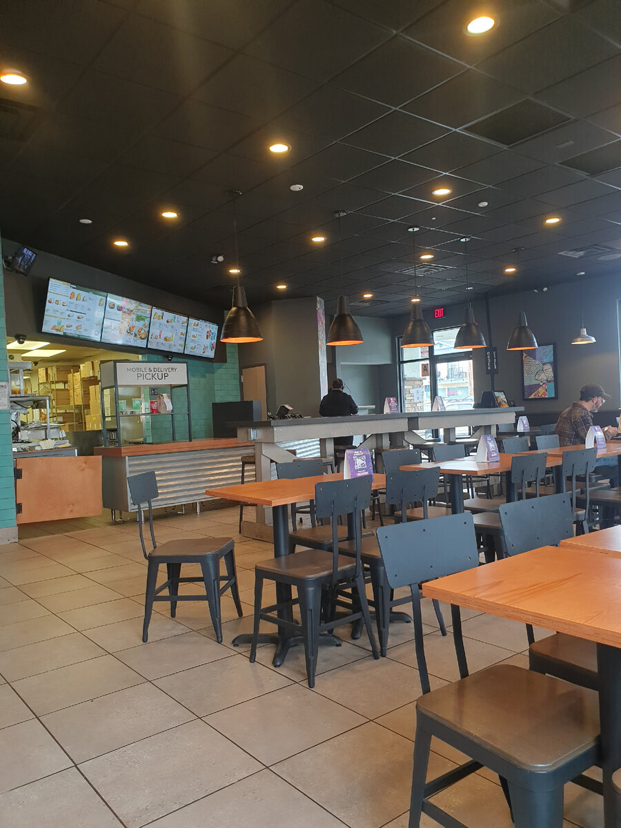 Вот так выглядит зал.