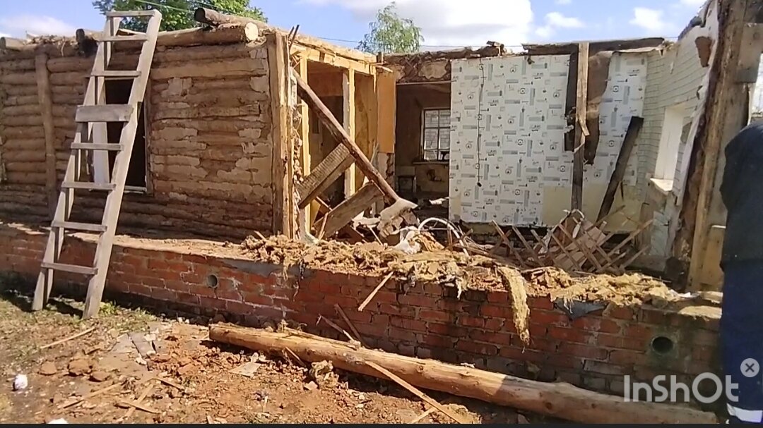 Тут была кухня