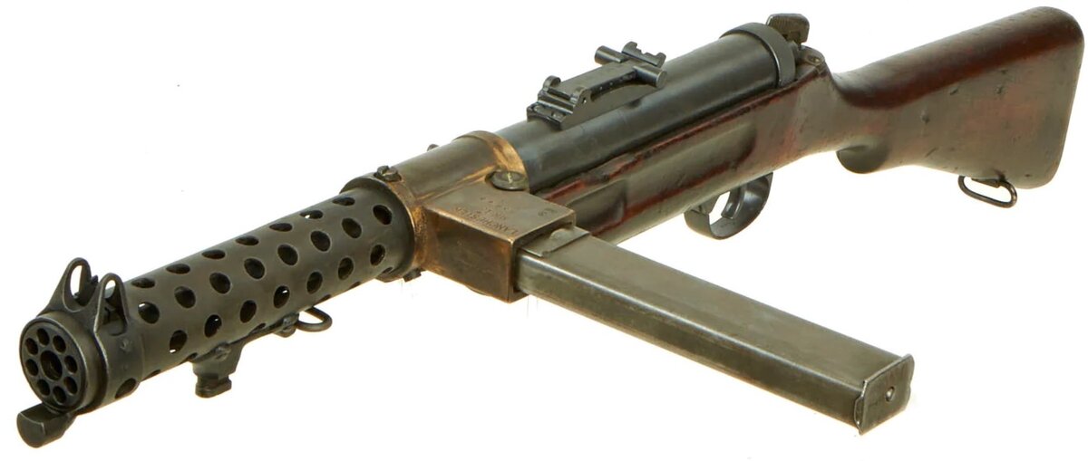 Английский пистолет-пулемет Ланчестер.
